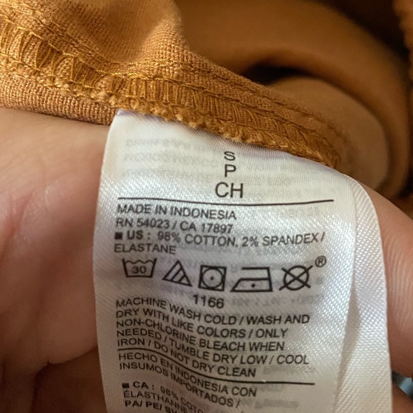 NWT Old Navy High Rise Pant - Picture 9 of 9